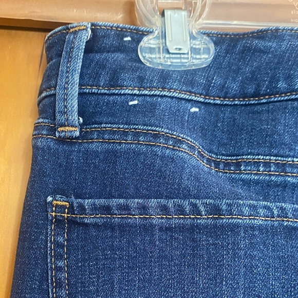 NWOT Talbots Dark Blue Denim Barely Boot Jean Whisker Slight Stretch Never Worn - Picture 7 of 10